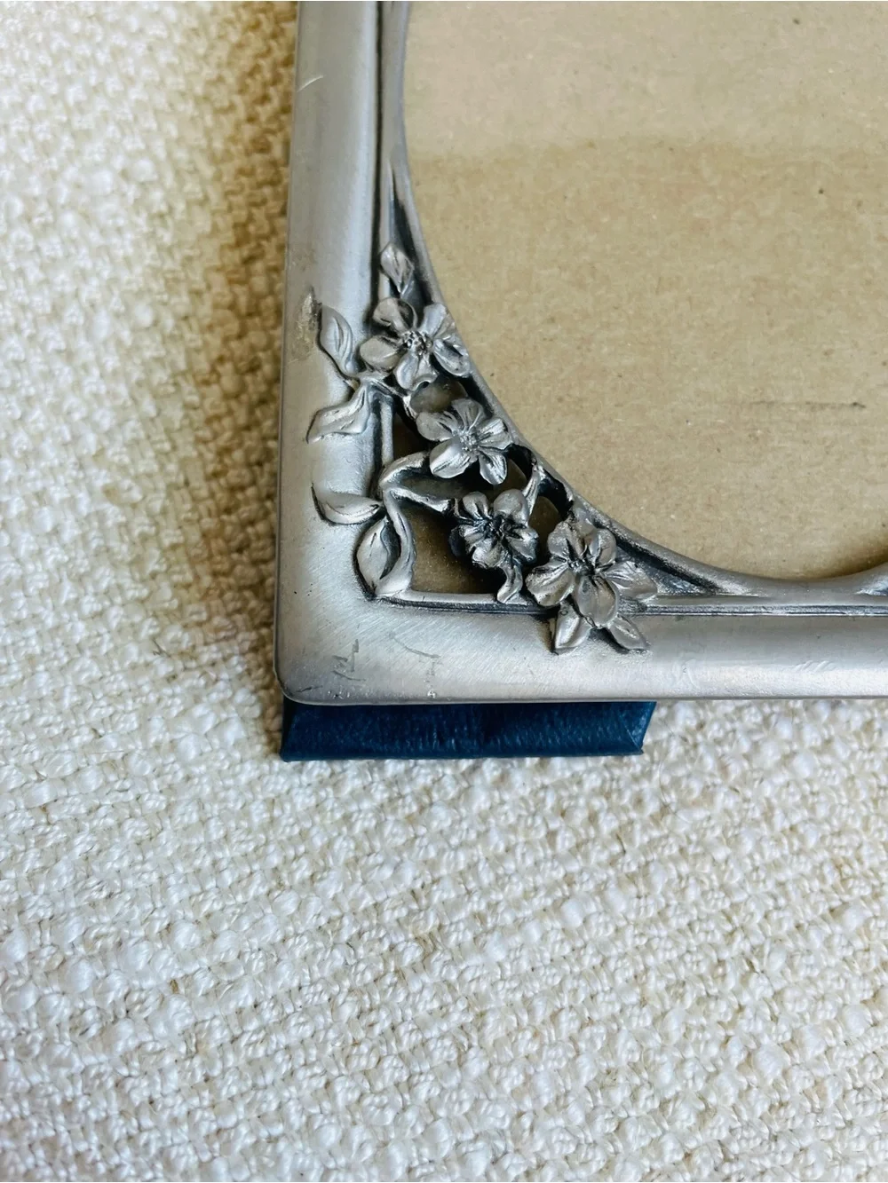Vintage Classic Pewter Silver Floral Oval Photo Frame 3x5